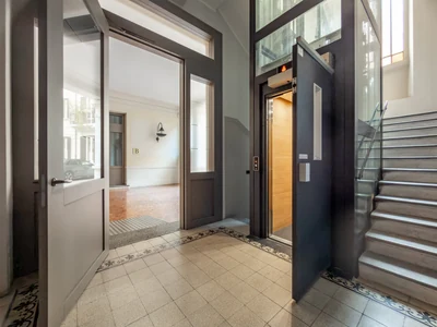 BeCo Centrale New Family Apartment